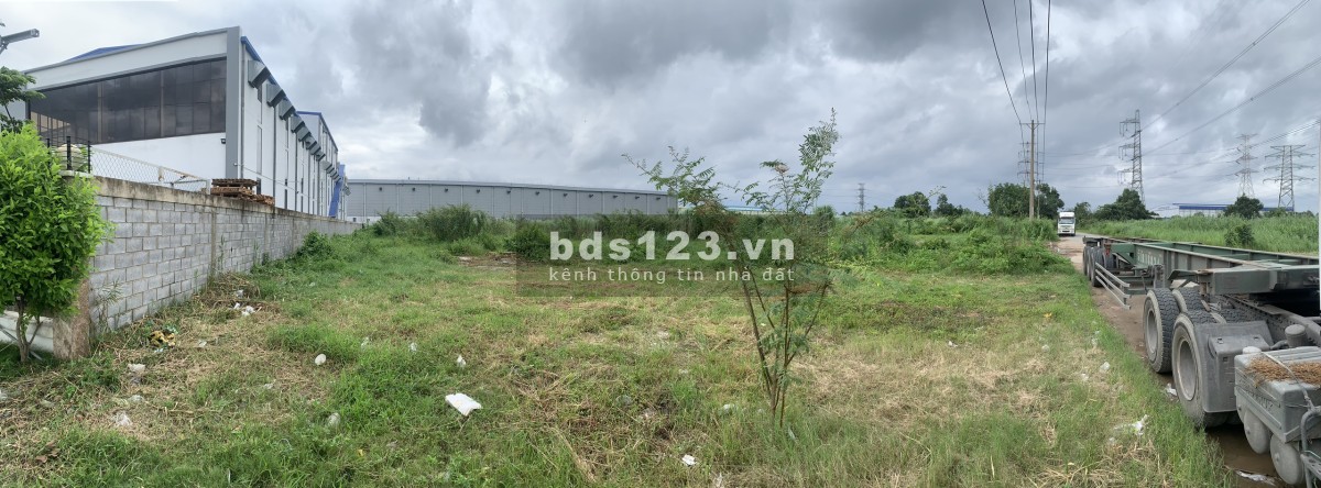 Lô đất đẹp - 1,3 Ha - Trong KCN Tân Tạo