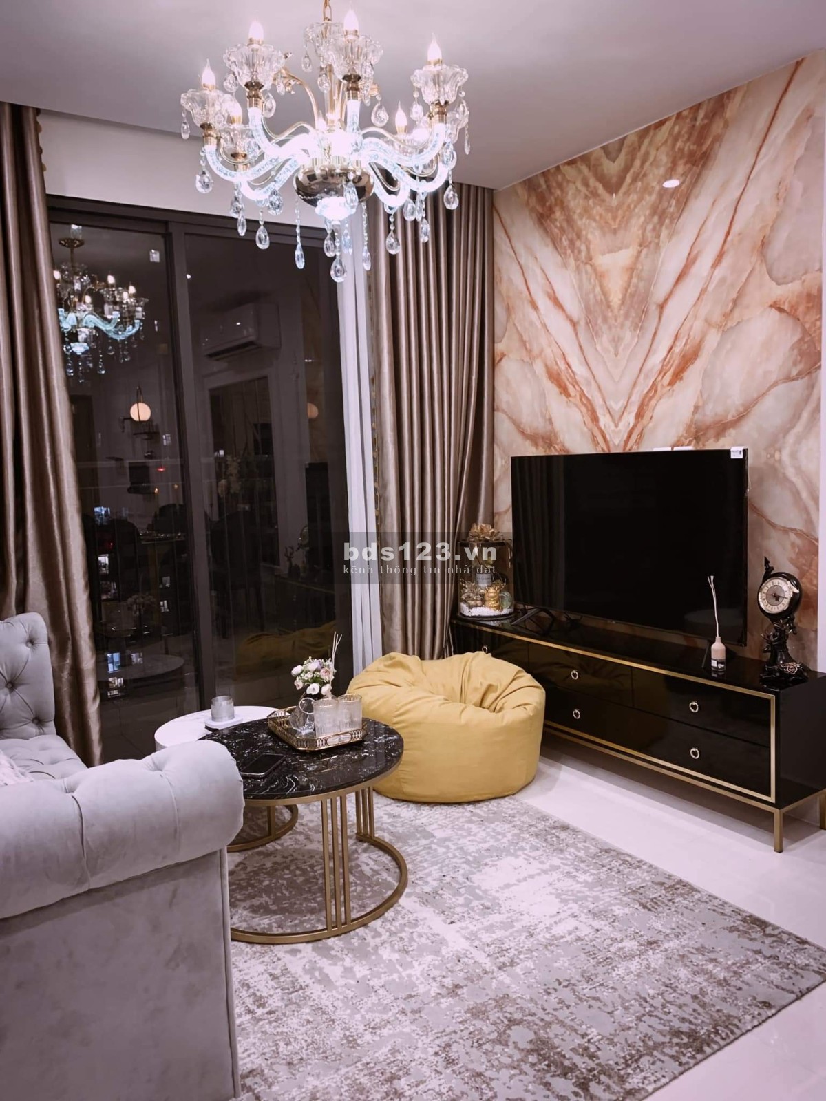 Chính chủ cho thuê căn hộ 2PN+1WC đầy đủ nội thất Luxury siêu đẹp tại Vinhomes Ocean Park