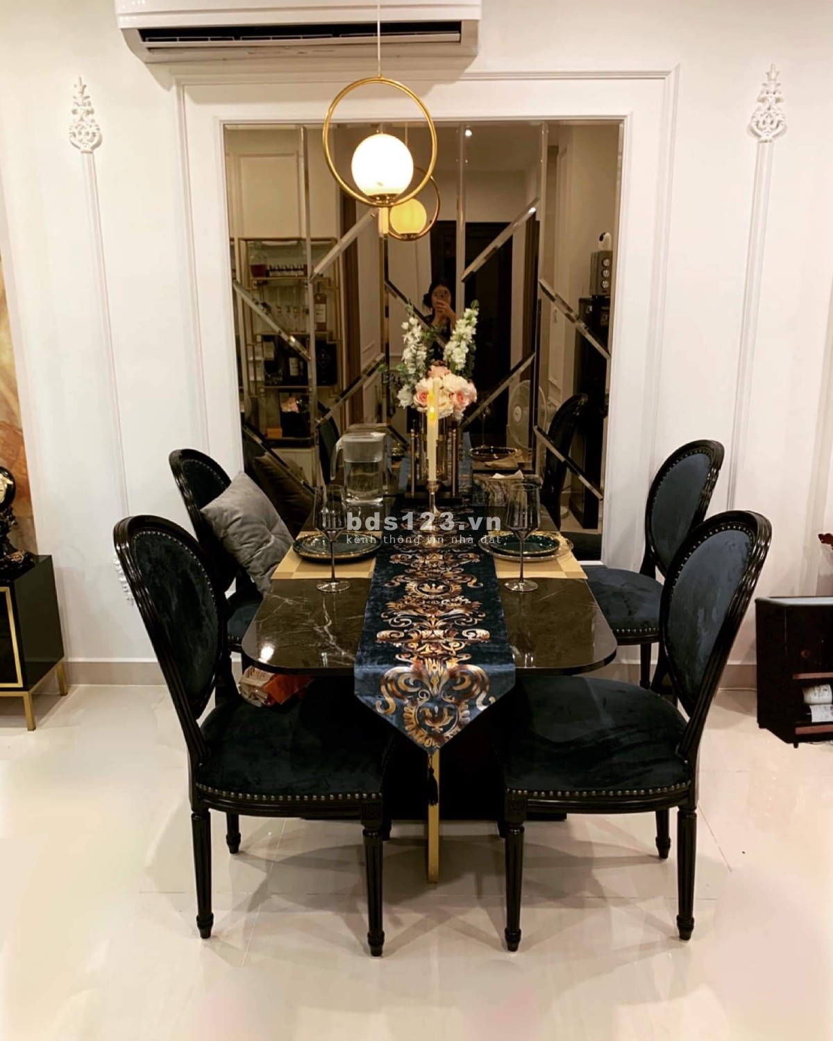 Chính chủ cho thuê căn hộ 2PN+1WC đầy đủ nội thất Luxury siêu đẹp tại Vinhomes Ocean Park