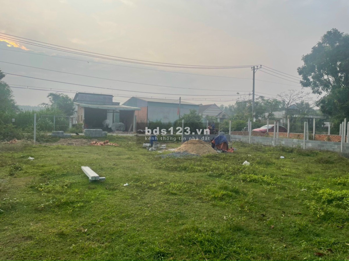 Bán 500m đất vườn có 120m đất thổ cư, 1 sẹc tỉnh lộ 7 Thái Mỹ Củ Chi