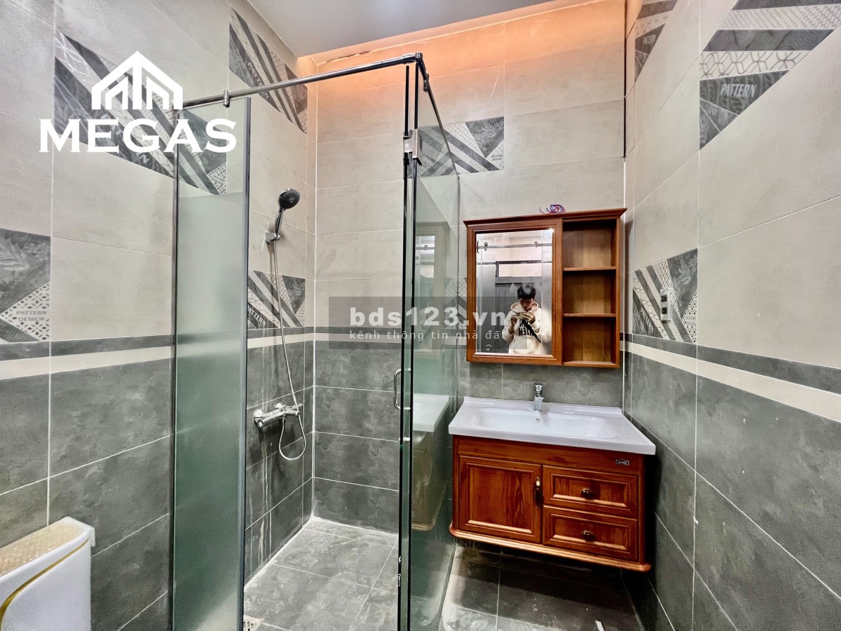 Cho thuê căn hộ mới đa dạng phòng, đa dạng mức giá - full nội thất - ban công - đường Quang Trung