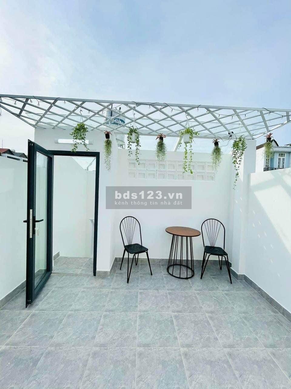 Nhà đẹp giá tốt - Hẻm xe tải - 40M2 - Gần Emart Gò Vấp - Nhỉnh 3 tỷ