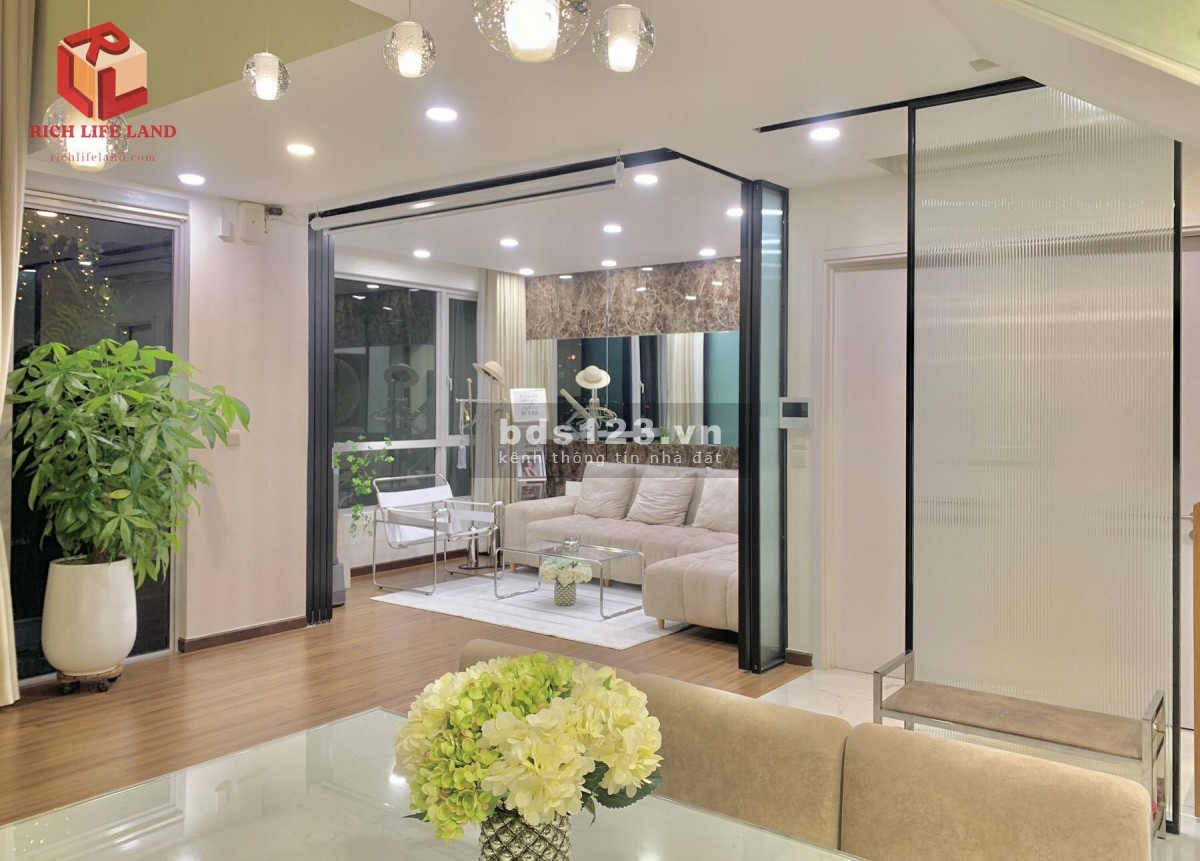 Bán căn hộ siêu sang ESTELLA HEIGHTS full nội thất với giá 12 tỷ 8 bao thuế phí.