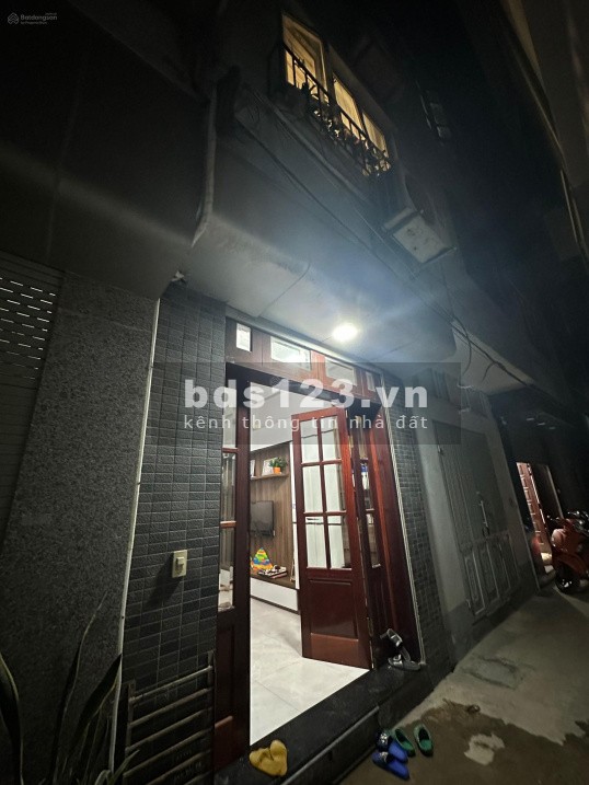 Bán nhà Ba Đình, Ngọc Khánh, đường Ngọc Khánh, 3.x tỷ nhà…