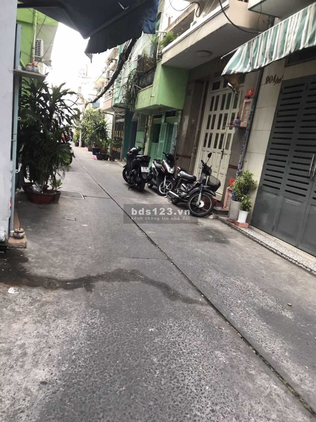Cần tiền bán gấp nhà góc 2 MT hẻm lớn Nguyễn Thị Nhỏ, sổ hồng cầm tay giá 2tỷ6 thương lượng mạnh