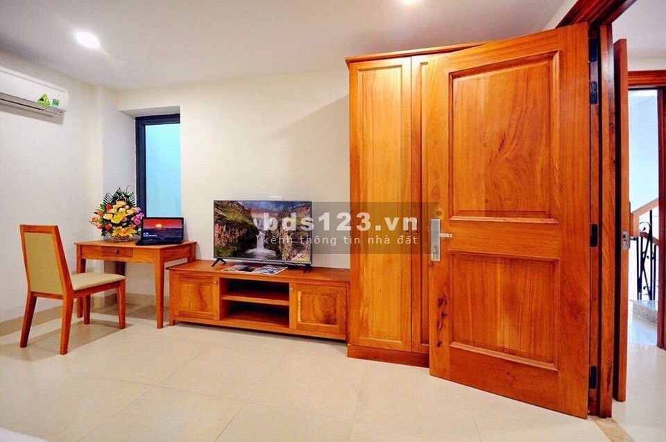 Cho thuê nguyên toà 20 căn hộ view biển đường Hùng Vương Nha Trang