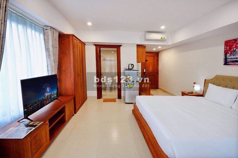 Cho thuê nguyên toà 20 căn hộ view biển đường Hùng Vương Nha Trang