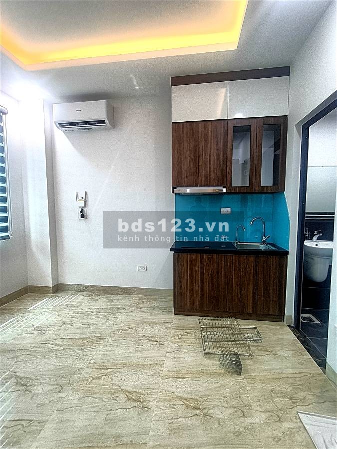 Bán nhà đẹp - 7 tầng thang máy - Kinh doanh - Ô tô vào