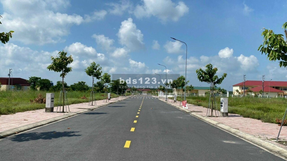 Ưu đãi mở bán 25 nền Nam An, 600tr/100m, mặt tiền 17m. Liền kề Trung Tâm Hành Chính huyện Bàu Bàng
