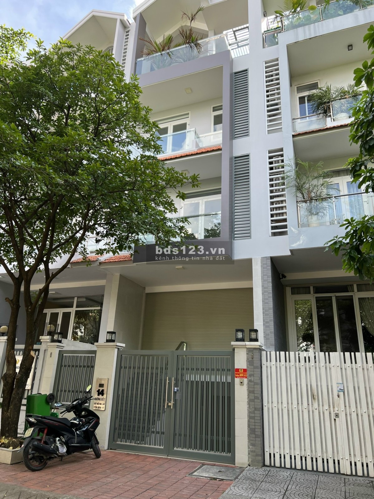 cho thuê nhà 5x20m hầm 4 lầu khu Dân cư him lam phường tân hưng Quận 7