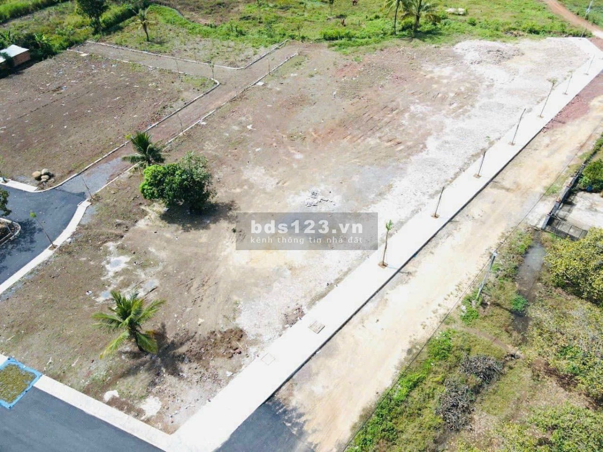 Đất nền KCN Dầu Giây đường DT 769.
