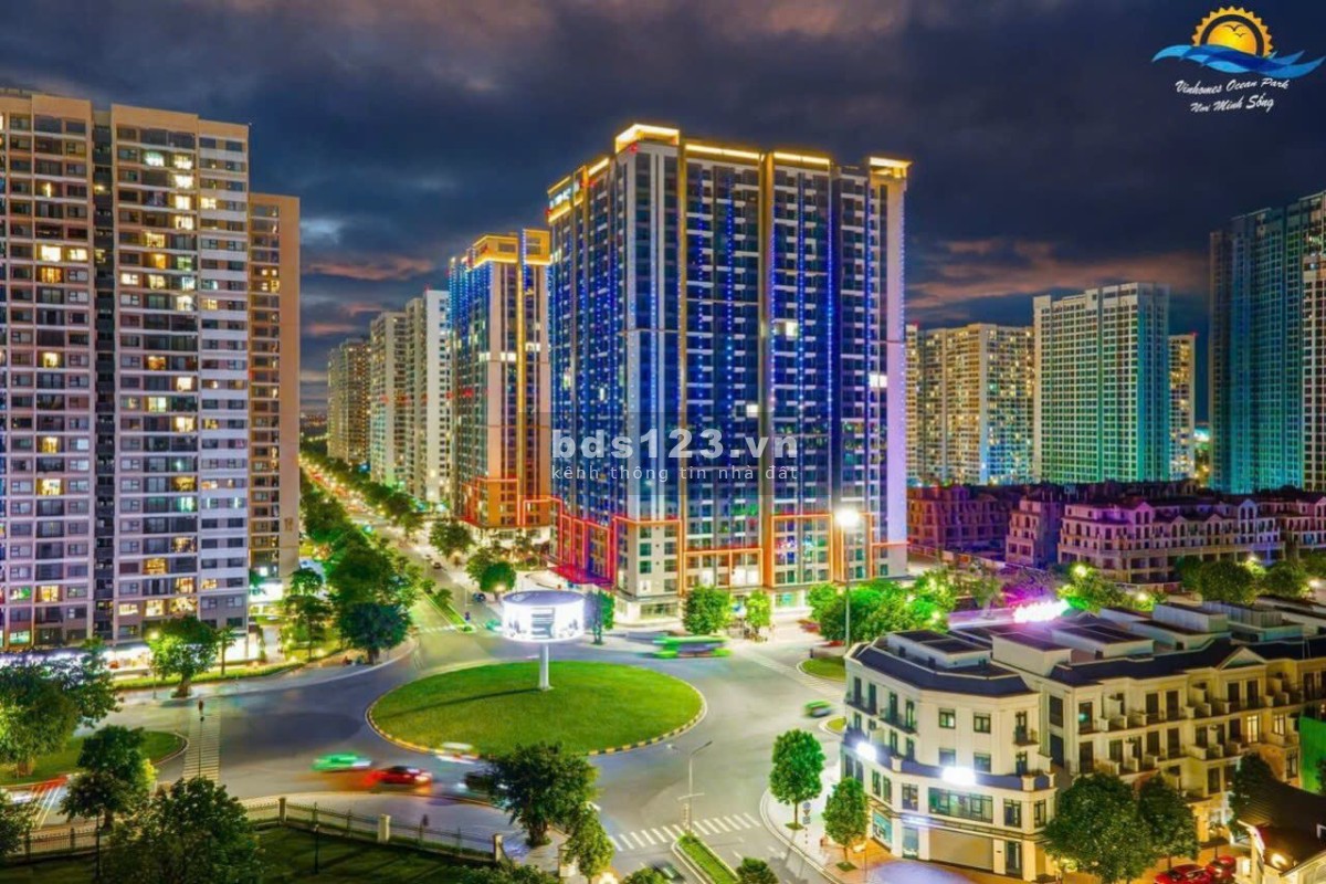 Bán căn shophouse 60m2 sổ đỏ lâu dài, đối diện 6 tòa chung cư VIP Vinhomes Ocean Park Gia Lâm