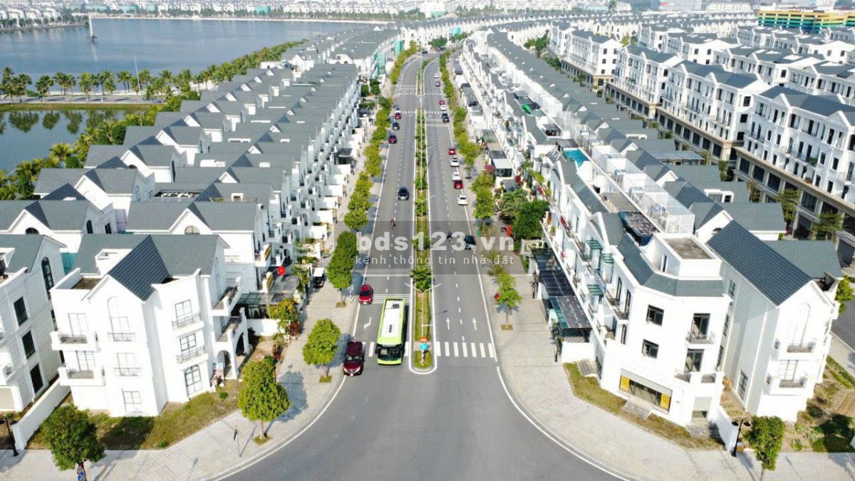Chủ nhà cần bán nhanh Villa 150M2 Song Lập Hải Âu 2 giá 24 tỷ Vinhomes Ocean Park Gia Lâm