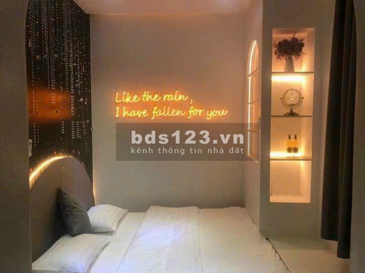 Bán gấp nhà phố 84m2 Vinhomes Quận 9 hoàn thiện full cao cấp 14 tỷ