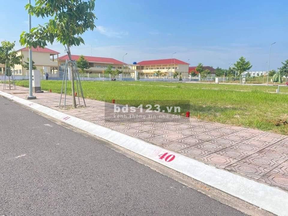 đất nền sổ sẳn QL13 ngay trung tâm hành chính bàu bàng SHR