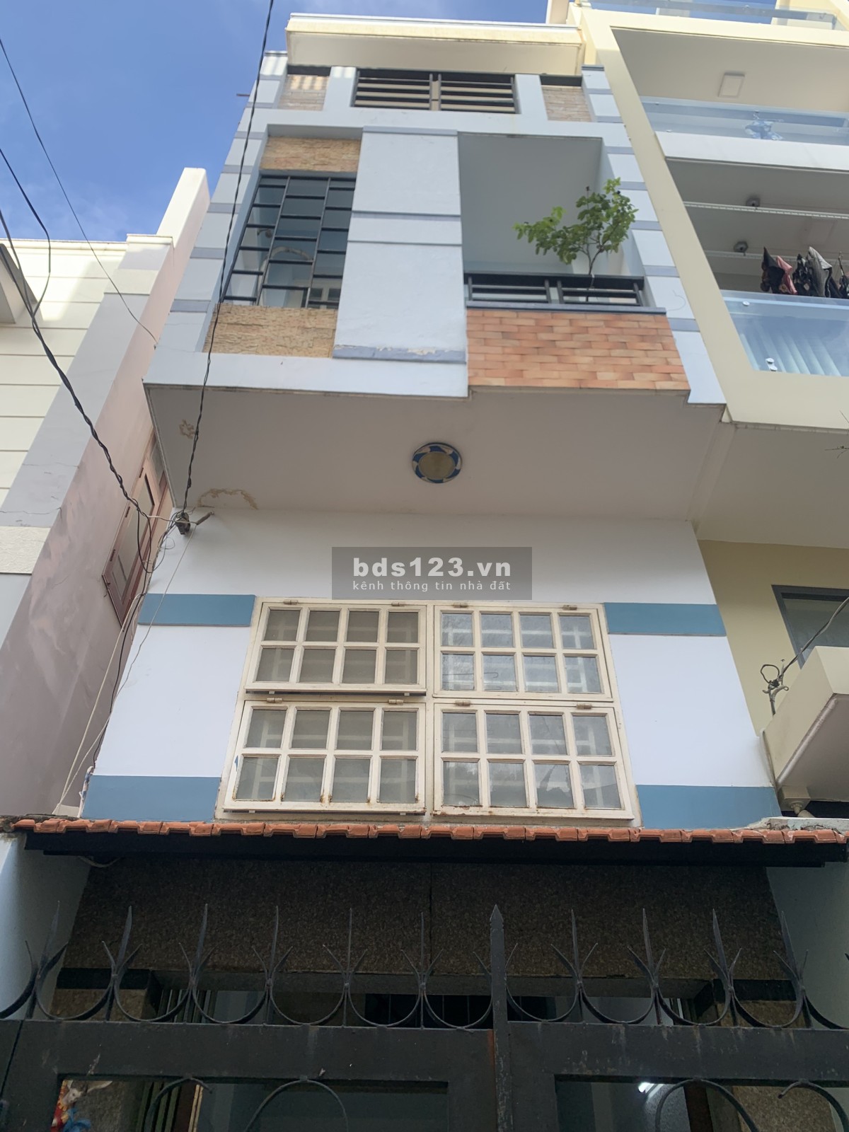 Cần cho nữ thuê phòng trọ đường Âu cơ quận 11