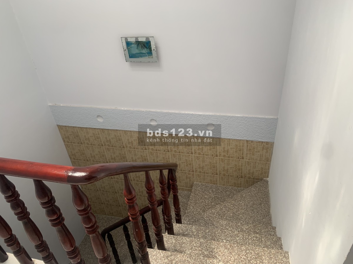 Cần cho nữ thuê phòng trọ đường Âu cơ quận 11