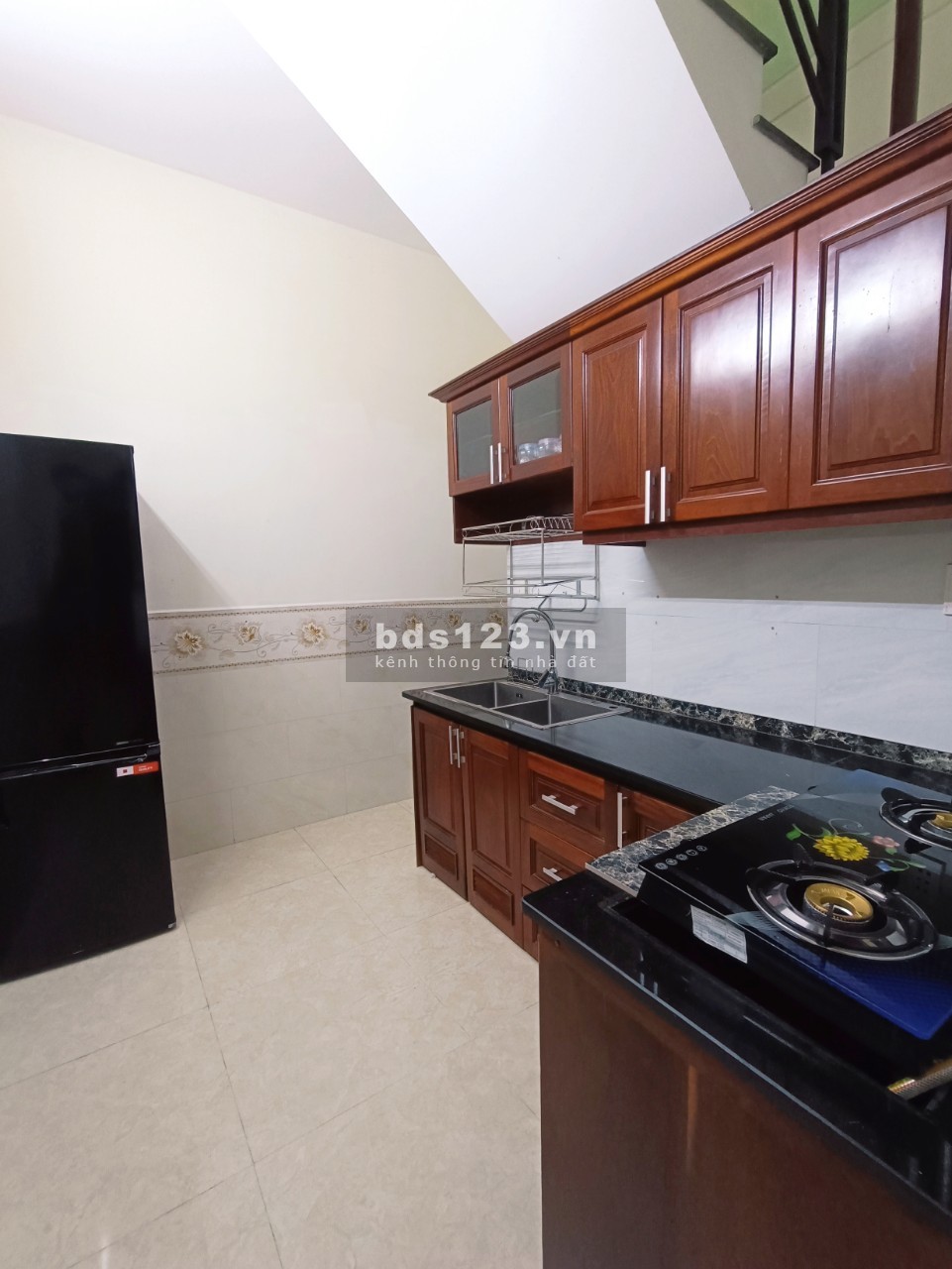 Cho thuê ký túc xá đầy đủ tiện ích, bao gồm điện nước ngay Gò Vấp gần Đại Học Công Nghiệp
