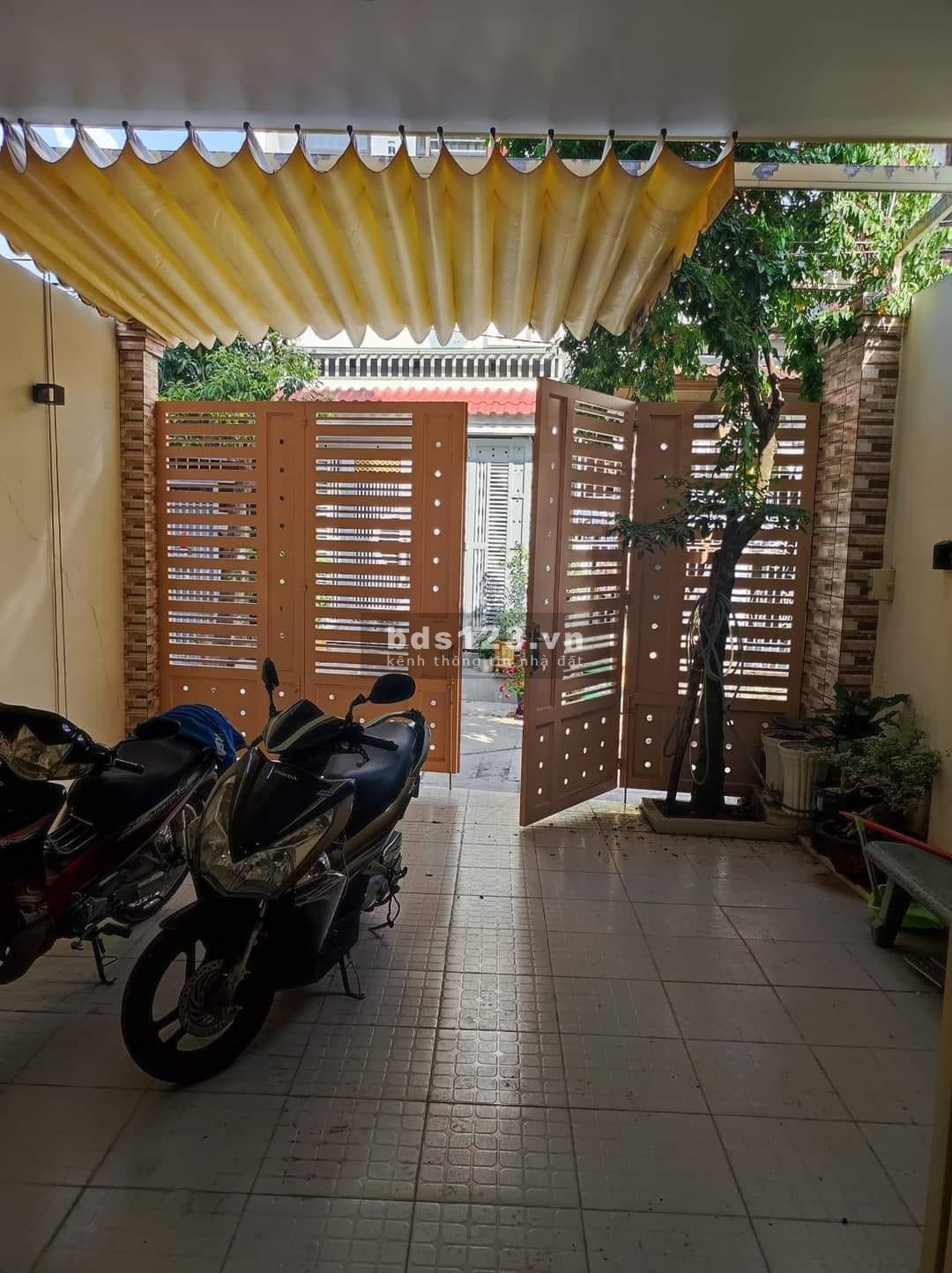 Bán lỗ nhà 1 lầu ngay Phan Văn Hớn, Hóc Môn 93M2 giá 530 triệu