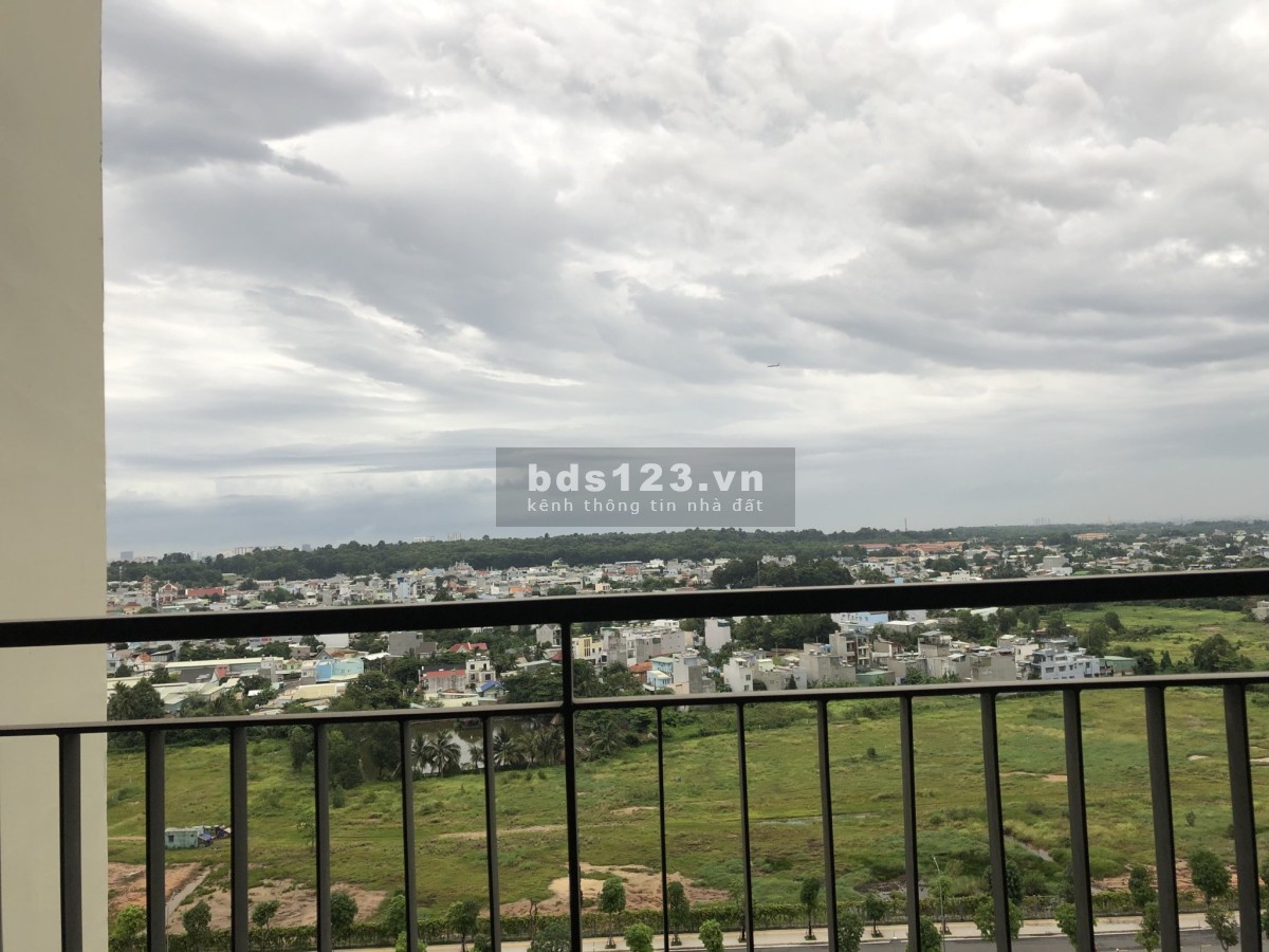 Cho thuê căn hộ 2PN + bếp rèm 7 triệu tại Vinhomes Quận 9