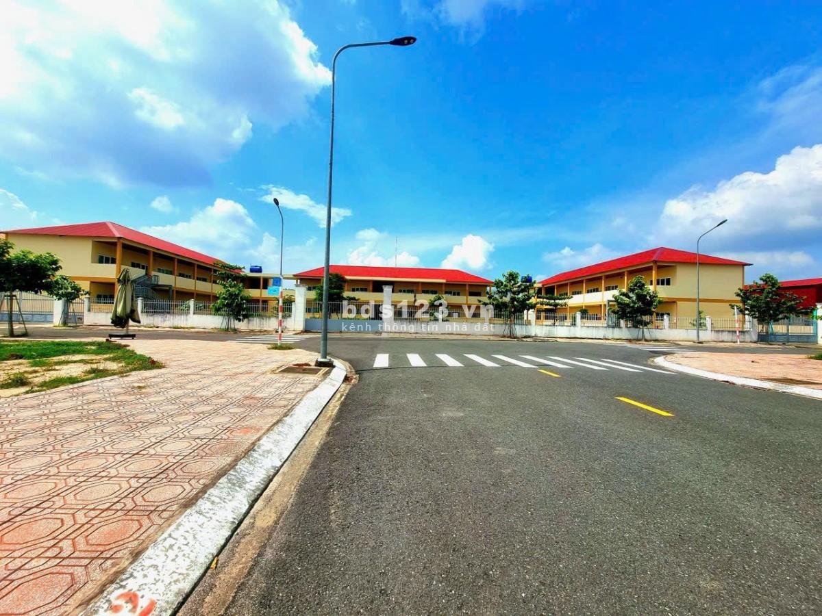 Chính chủ bán đất nền Nam An Bàu Bàng thu hồi vốn , ngay TTHC chỉ 1,55tỷ/nền