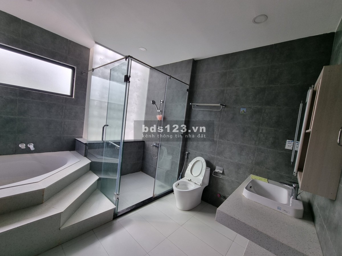 KHU BIỆT THỰ CAO CẤPBÌNH THẠNH - BIỆT THỰ ĐẶNG THÙY TRÂM