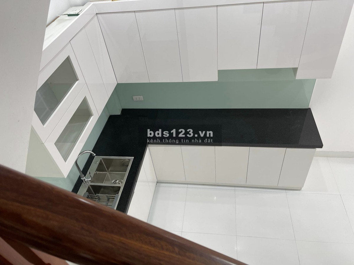 Nóng !!! Bán nhà Xuân Đỉnh - Bắc Từ Liêm - 30m2 - Nhỉnh 4 tỷ