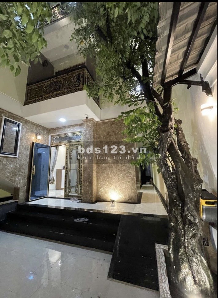 Bán biệt thự đẹp MT Quang Trung gồm 1 hầm 5 lầu giá siêu tốt