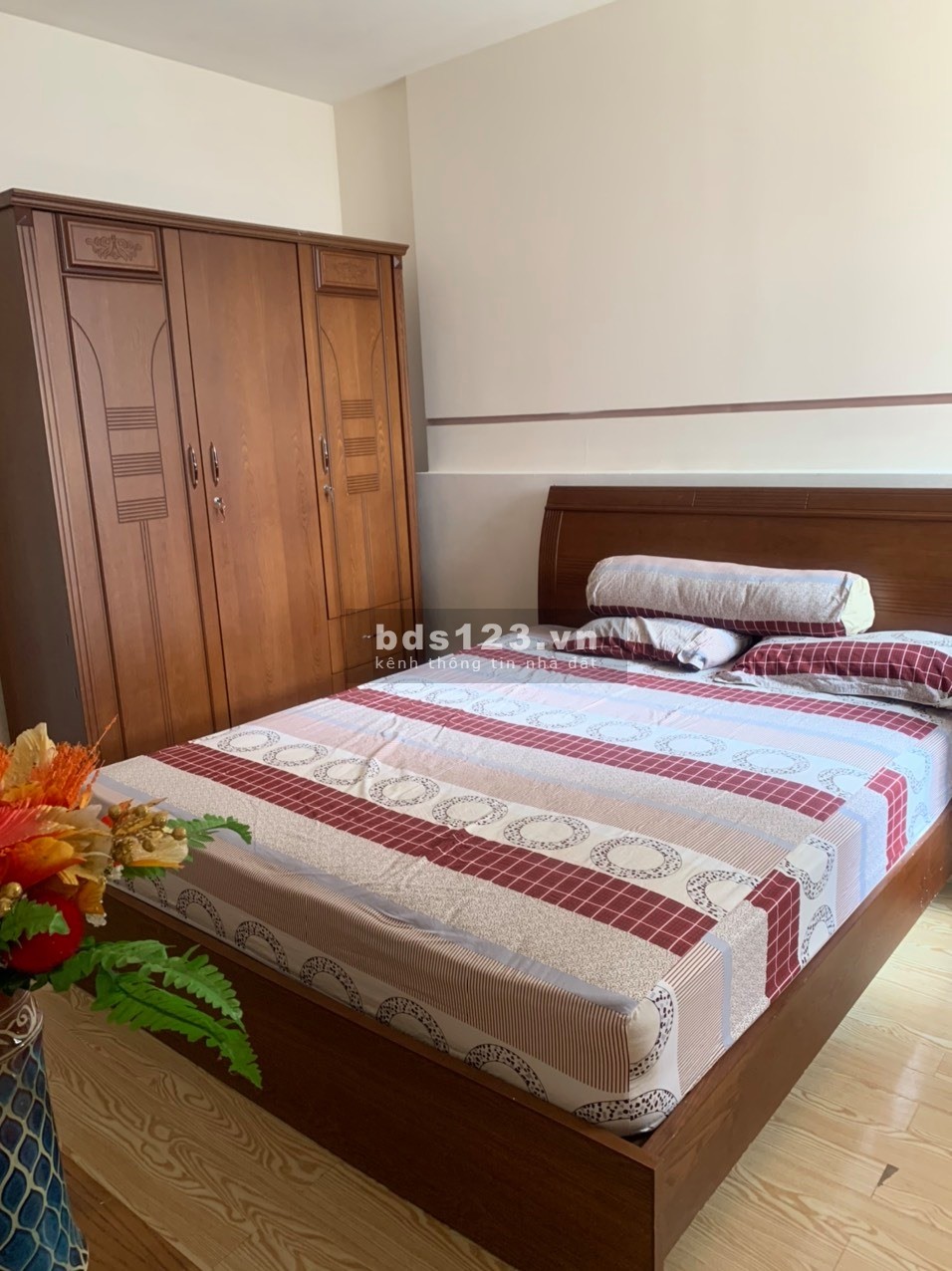 Cần Cho Thuê Căn hộ Central Garden Quận 1, Dt : 78m2, 2PN, Giá : 11 tr/th,