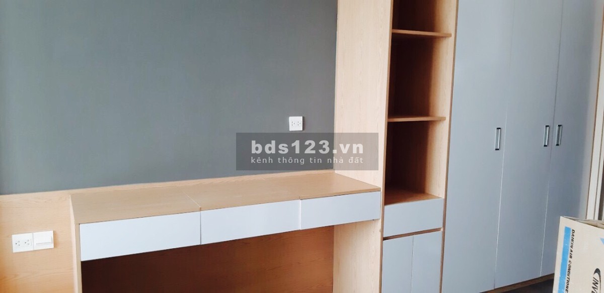 Cần bán căn hộ 2PN The Sun Avenue 3.8 tỷ - 73M2