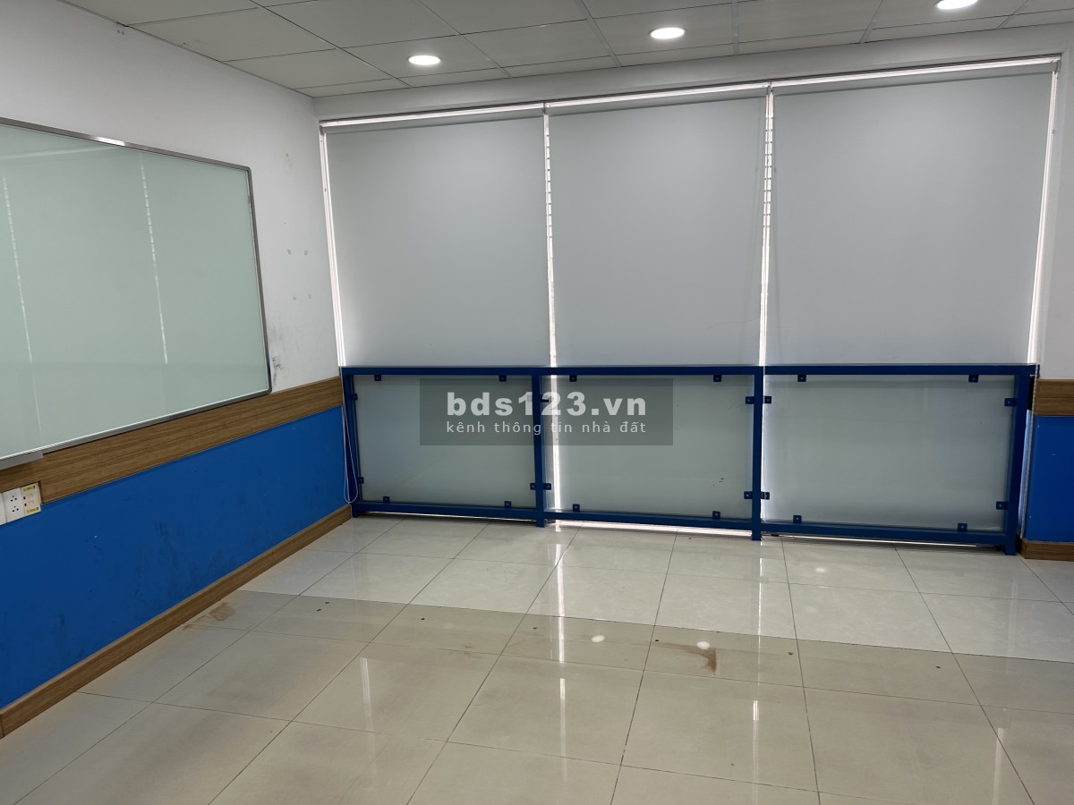 Cần bán toà nhà mặt tiền đối diện chung cư An Phú, đường 23 . Quận 6