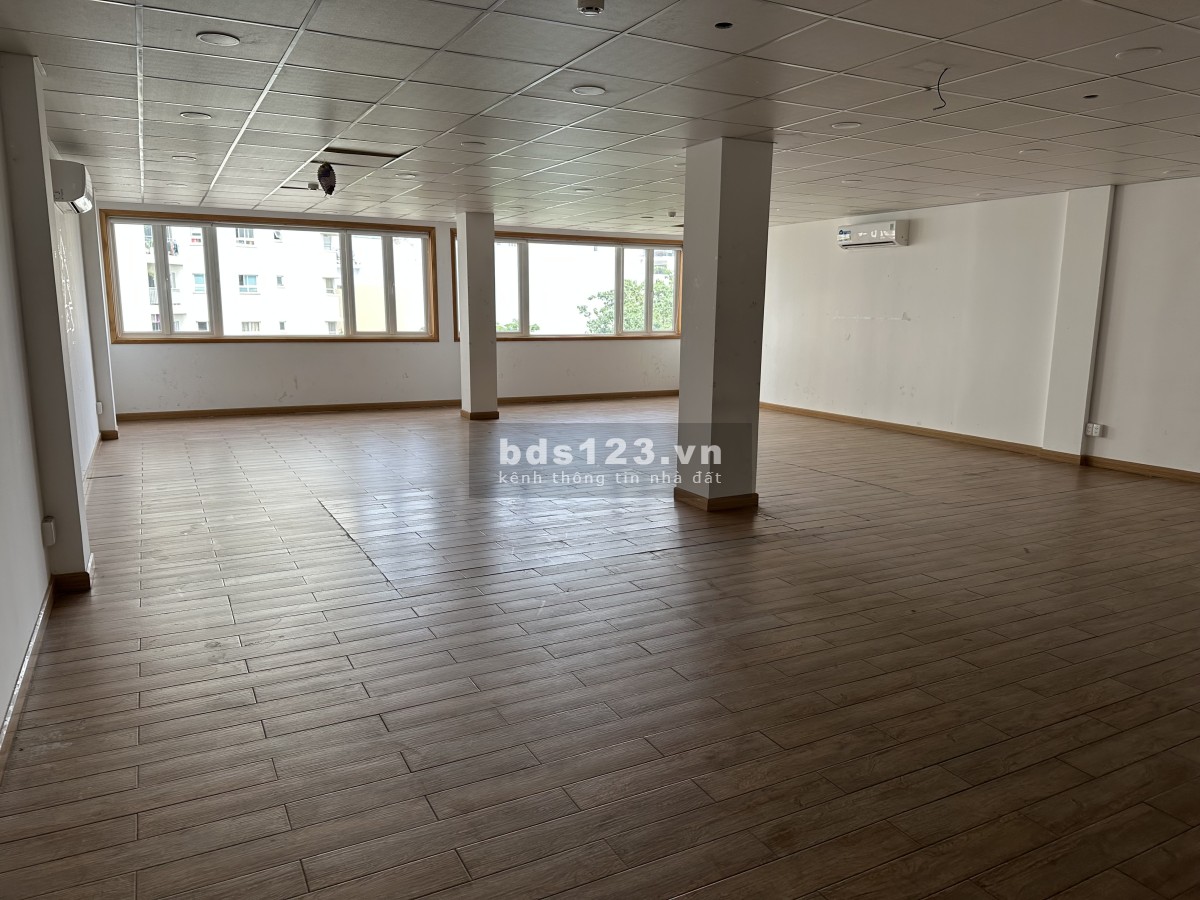 Cần bán toà nhà mặt tiền đối diện chung cư An Phú, đường 23 . Quận 6
