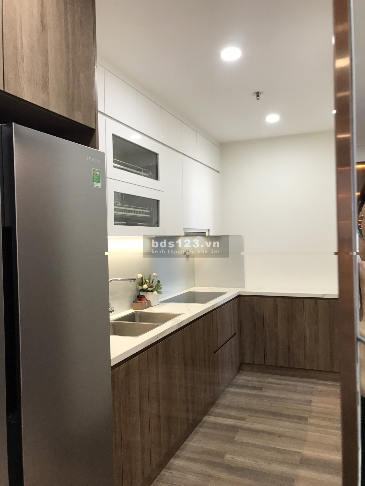Chỉ hơn 3 tỷ định cư nhập hộ khẩu Đà Nẵng với căn hộ cao cấp trực diện Biển Mỹ Khê. Sổ hồng lâu dài