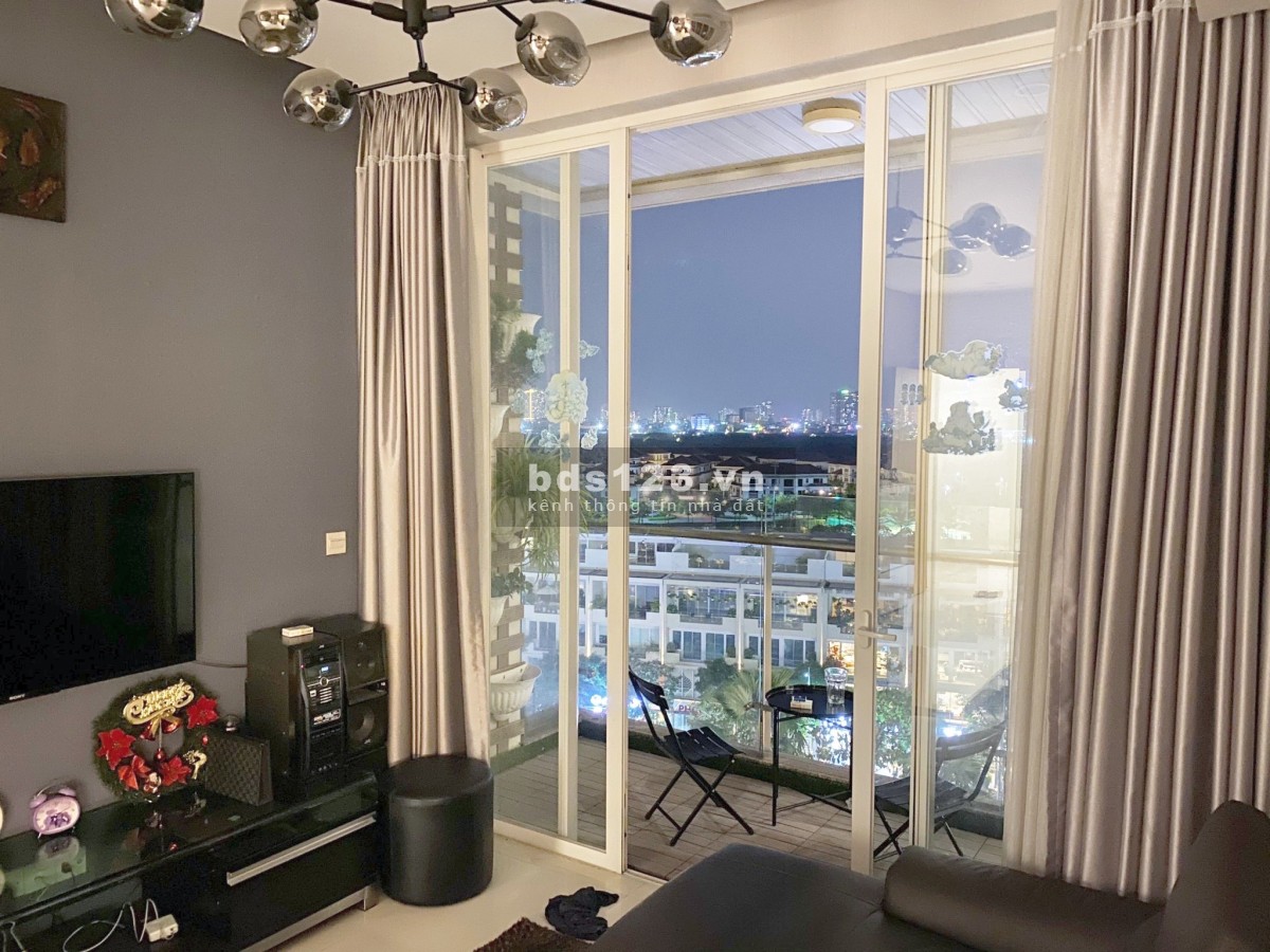 Bán căn hộ Sarimi - 2PN - view hồ bơi cực chill - giá 8,8 tỷ all in