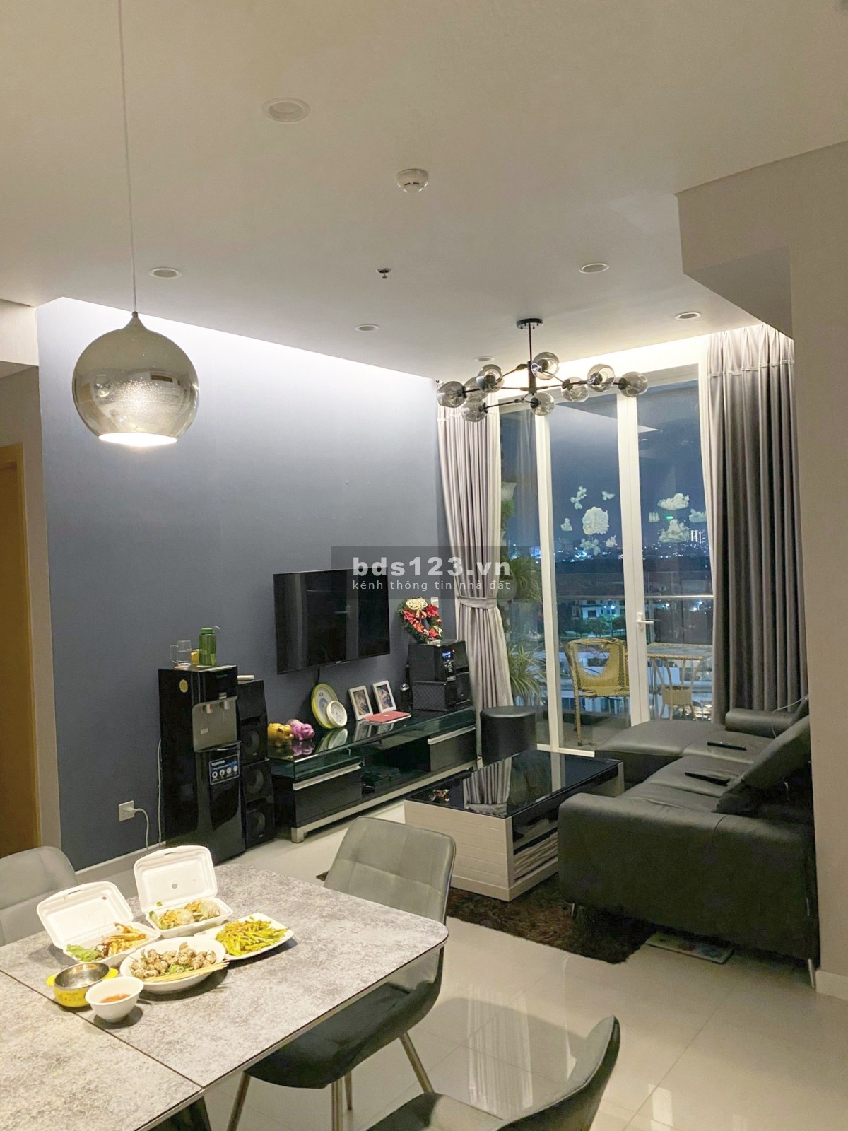 Bán căn hộ Sarimi - 2PN - view hồ bơi cực chill - giá 8,8 tỷ all in