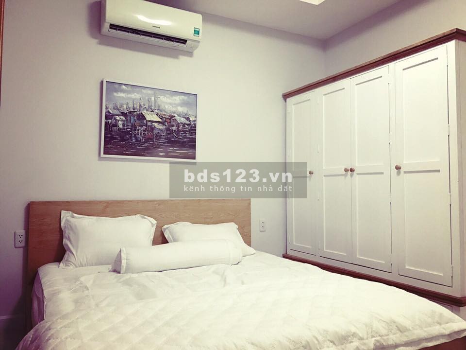 Bán căn hộ Cộng Hòa Plaza - 70m2/2PN giá 3.65 tỷ, 99m2/3Pn giá 5.5 tỷ, 140m2/3PN giá 7.2 tỷ