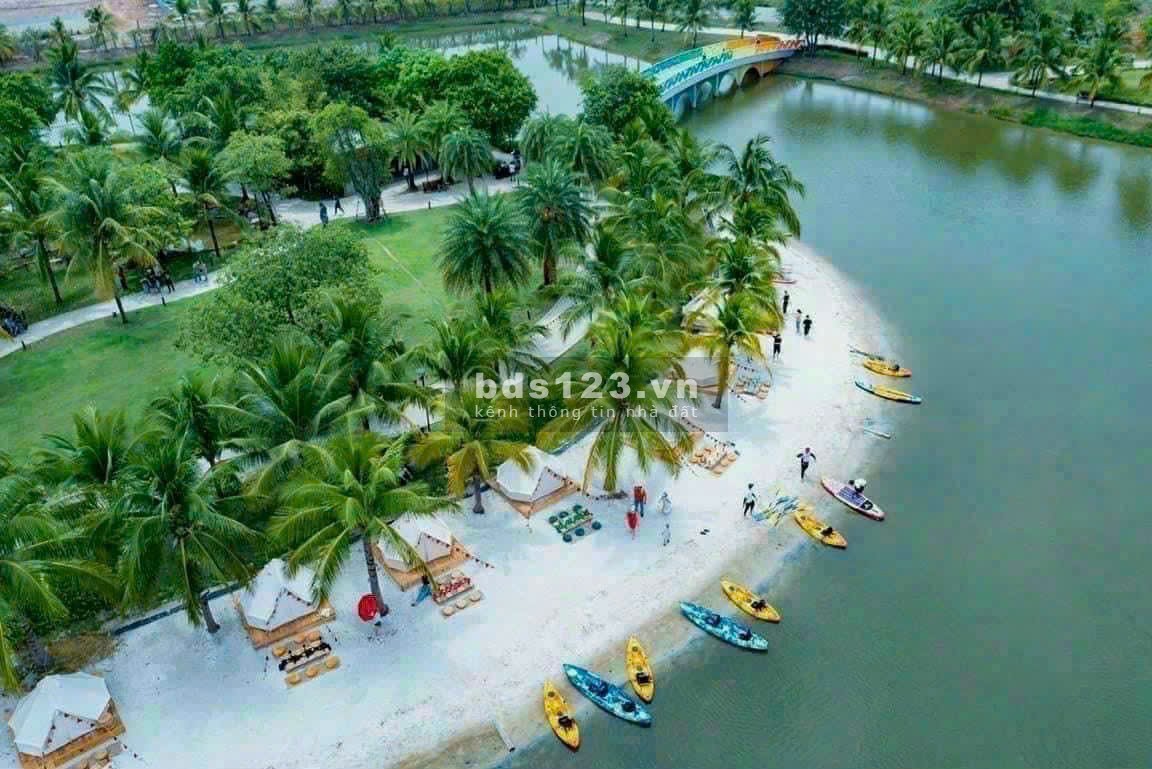 Bán 12 lô đất sổ đỏ công chứng ngay, tại TP Thủ Đức, khu dân cư đông đúc, KM 3 chỉ vàng, XD tự do