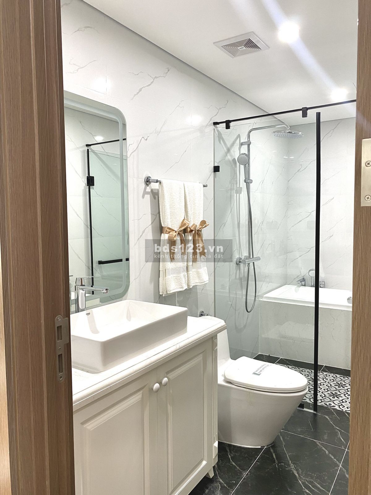 Hoàng Thành Pearl Mỹ Đình mở bán quỹ căn 2PN - 3PN (80 - 114m2) siêu hiếm - Chiết khấu 2,5% GTCH