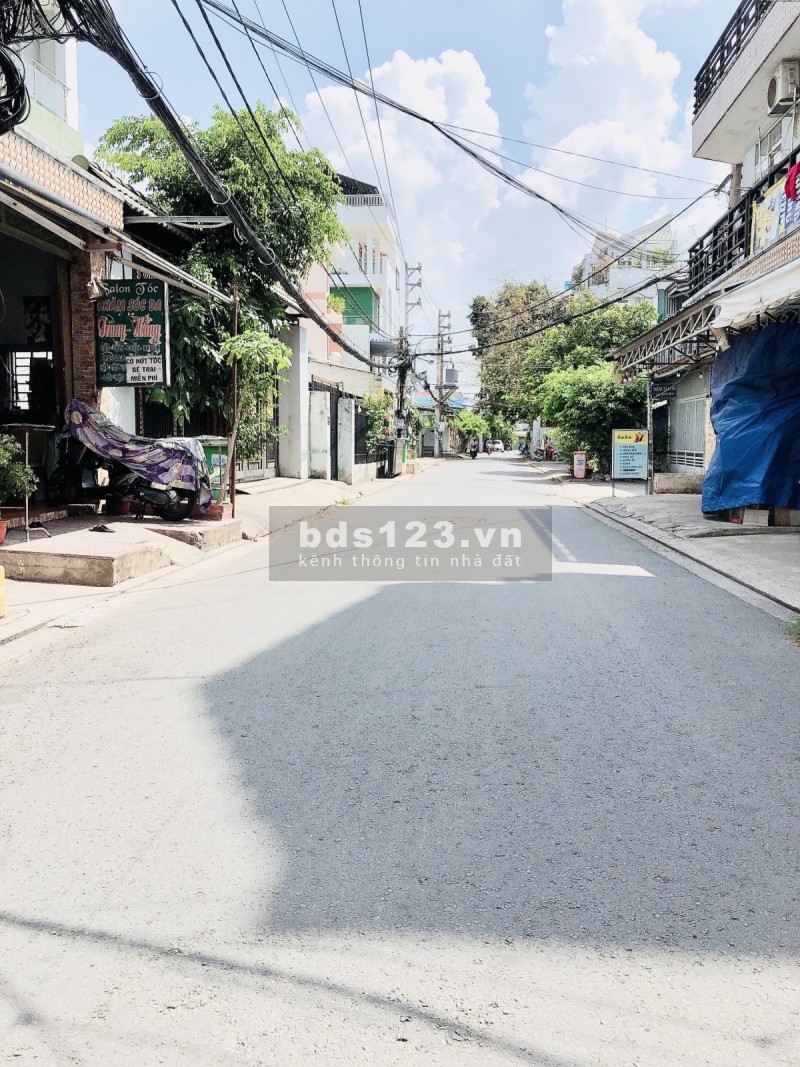 Mặt tiền hẻm xe tải - Mặt bằng kinh doanh - 47m2 - Gía nhỉnh 4.X tỷ siêu rẻ