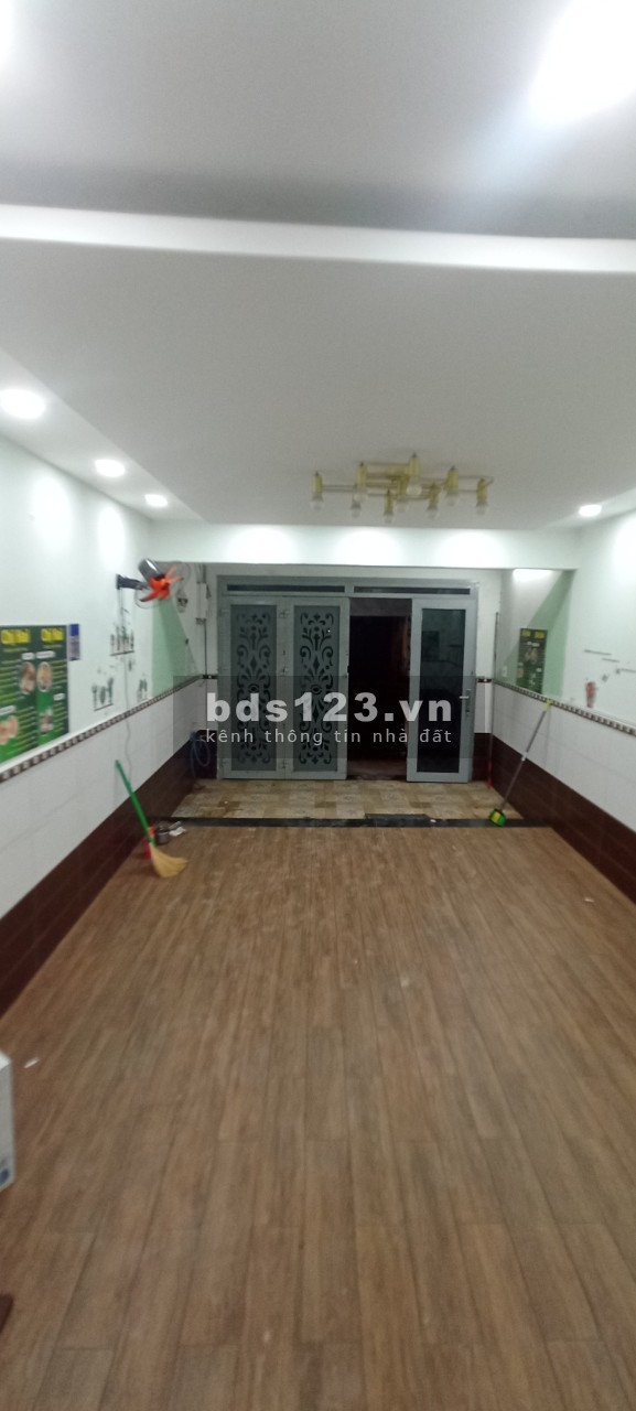 Cho thuê nhà nguyên căn đường mặt tiền đường quận Bình Thạnh