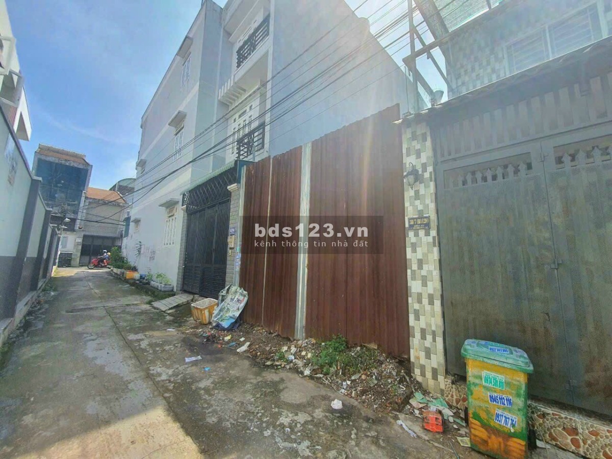 Bán gấp lô đất đường Liên Phường, Phước Long B quận 9 DT 75m2 1,9tỷ gần trường học KDC LH 0921804706