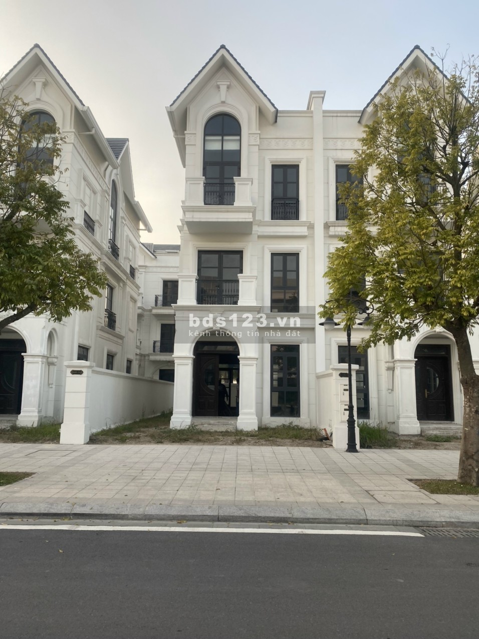 Bán căn BT song lập San Hô gần công viên Vinhomes Ocean park Gia Lâm giá 19,2 tỉ