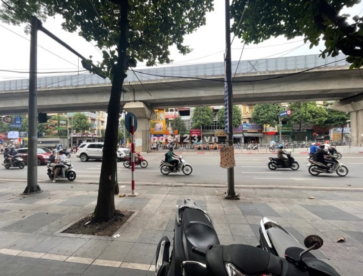 Bán nhà mặt phố quang trung hà đông, kinh doanh sầm uất, quá hiếm. giá 6.9 tỷ lh 0936028080