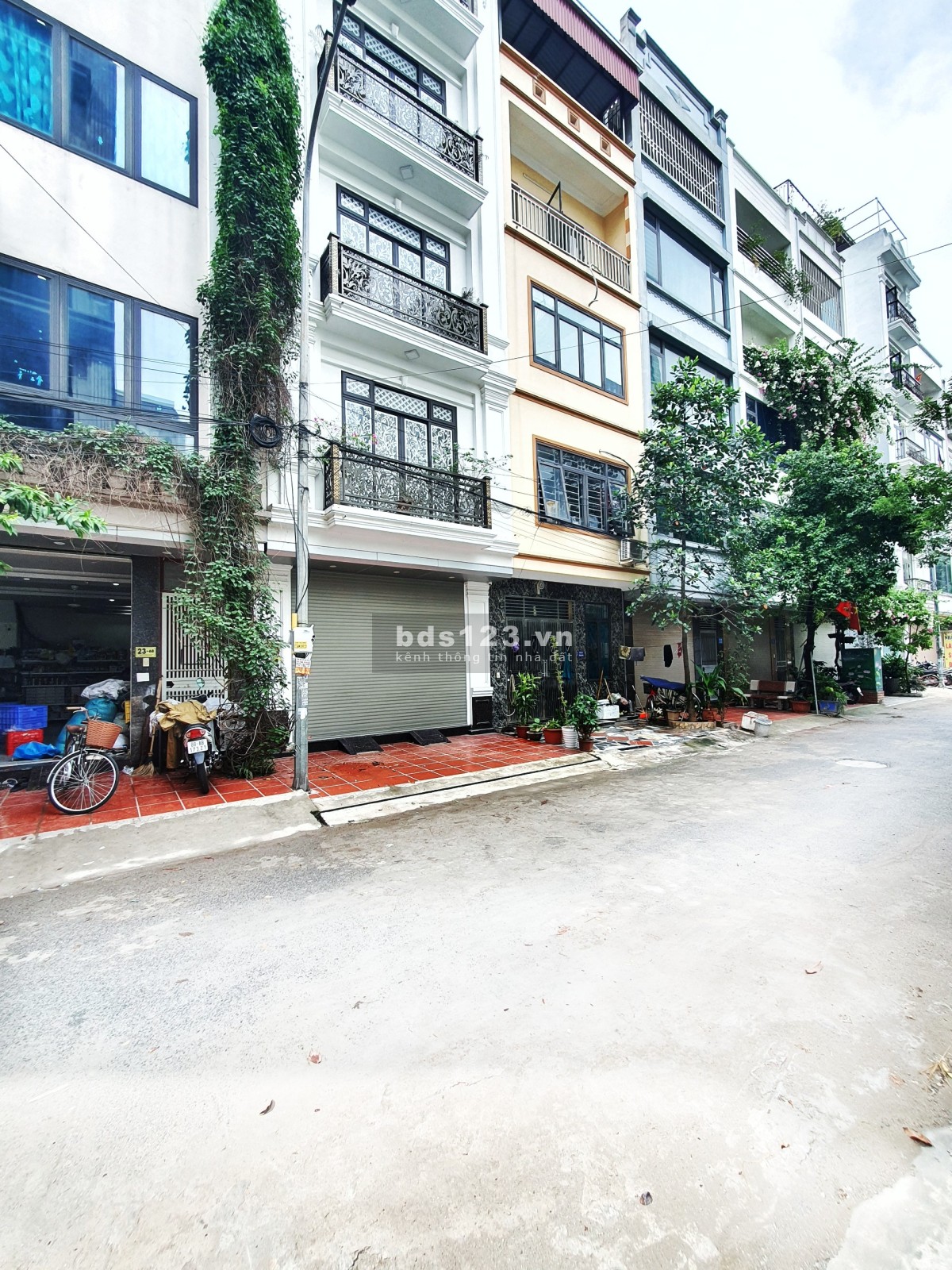Chủ nhà cần bán trong tháng 6 âm nên giảm sâu Nhà 7 tầng Thang máy DV Vạn Phúc