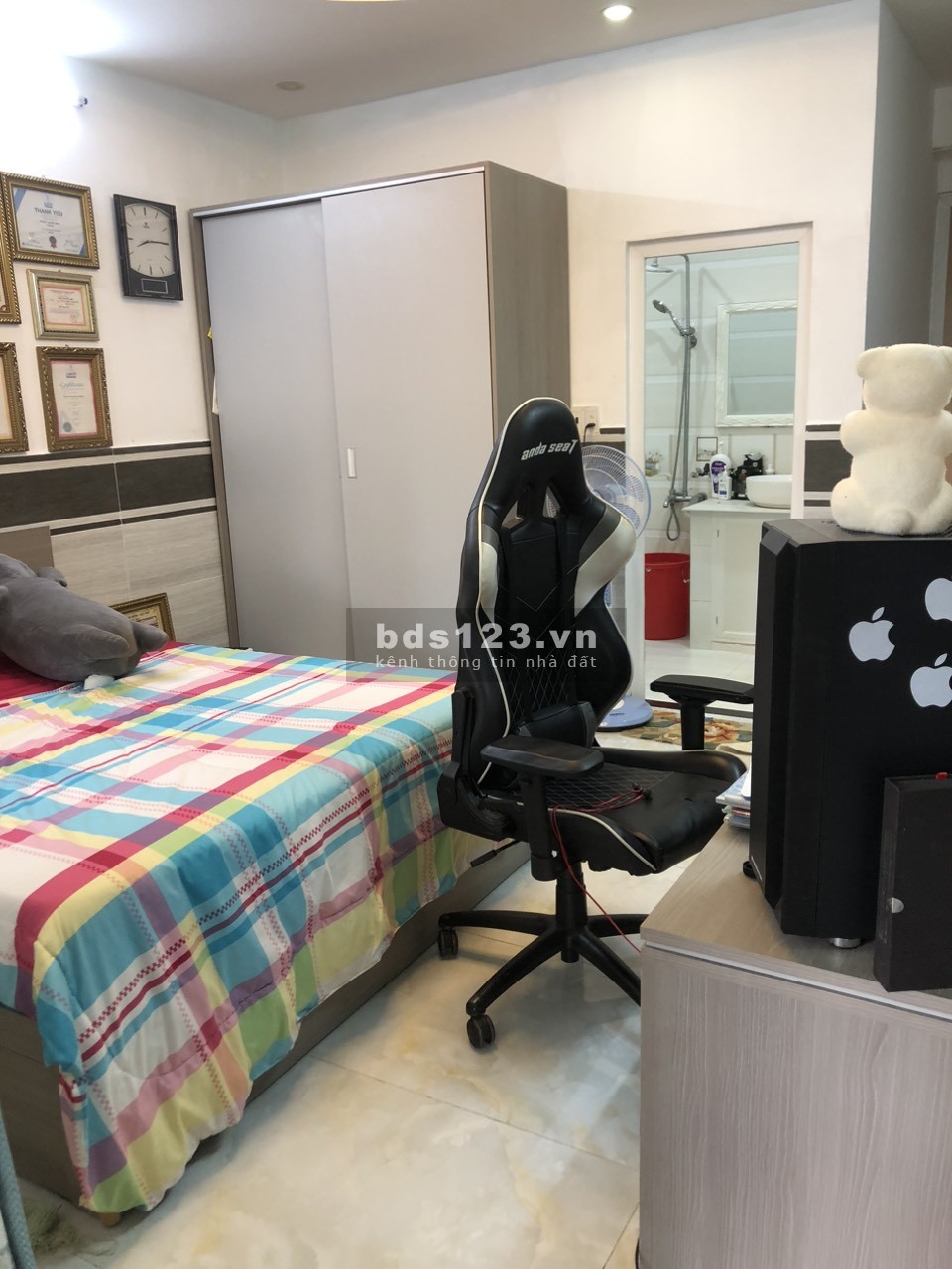 Chính chủ cần bán gấp nhà hẻm xe hơi phố Dương Quảng Hàm, quận Gò Vấp, diện tích 80m2