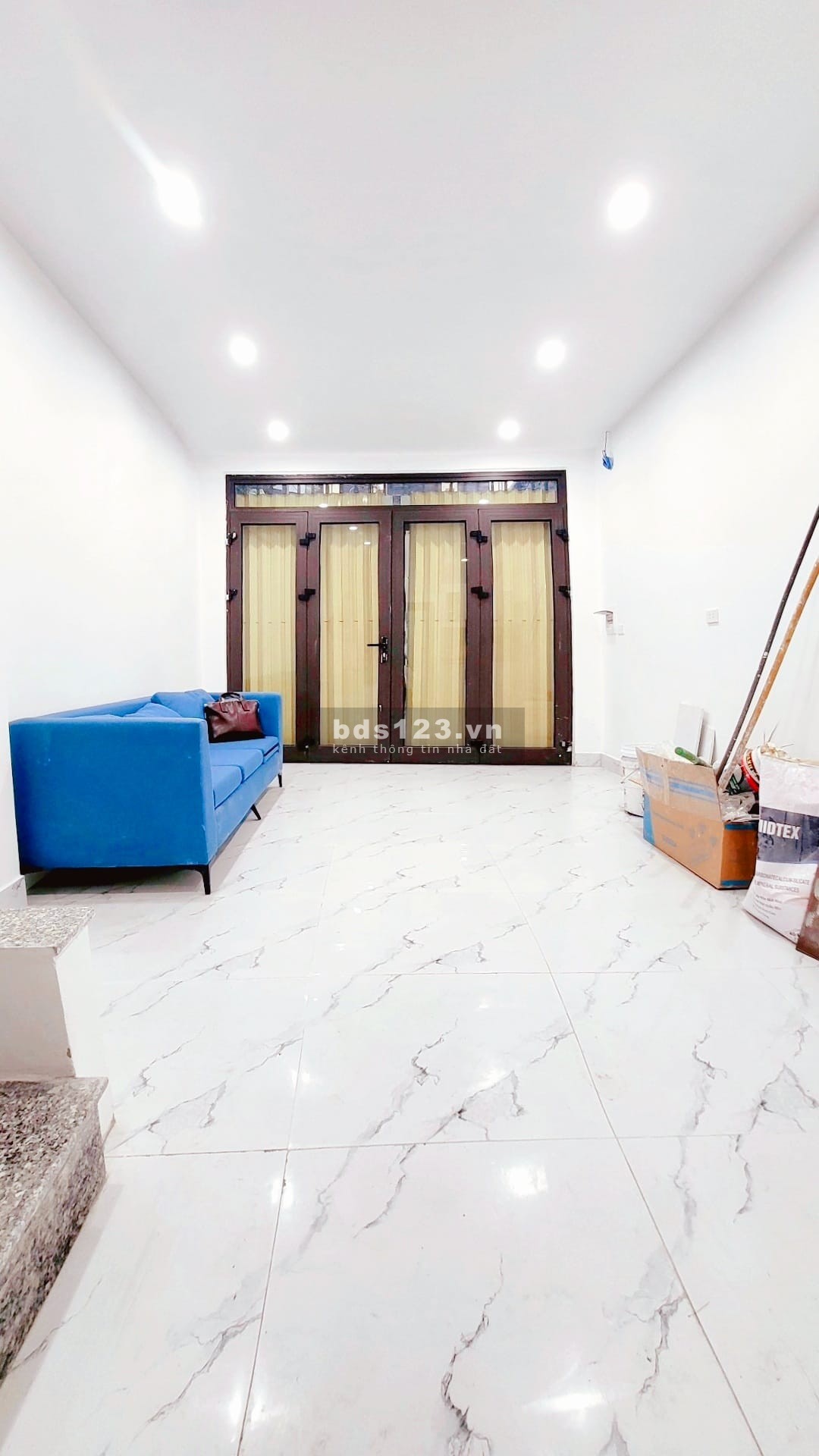 Cần bán nhà Trần Khát Chân 25m2 *4 tầng, 2.7 tỷ