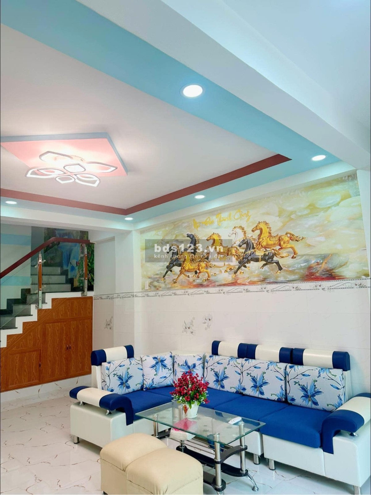 Bán nhà đẹp giáp Hương Lộ 2, Bình Tân 48M2, 2 tầng 2PN, 2WC, nhỉnh 4 tỷ