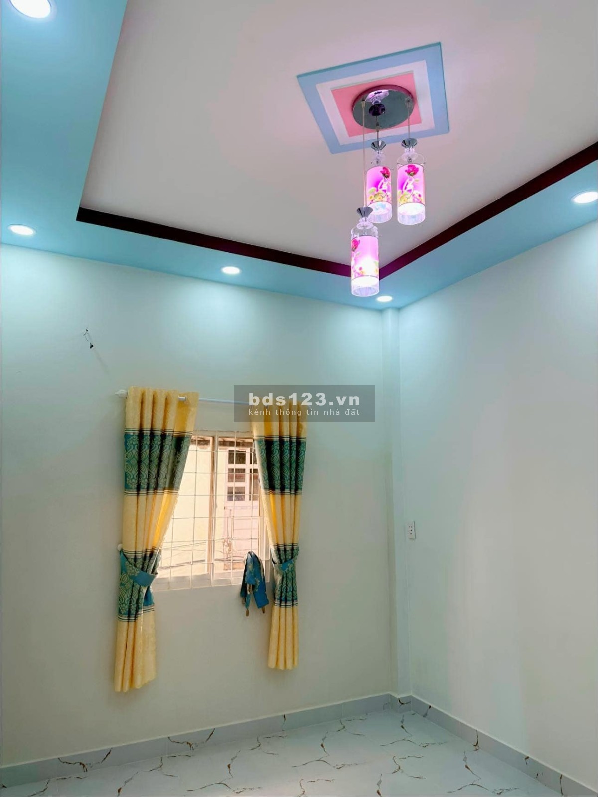 Bán nhà đẹp giáp Hương Lộ 2, Bình Tân 48M2, 2 tầng 2PN, 2WC, nhỉnh 4 tỷ