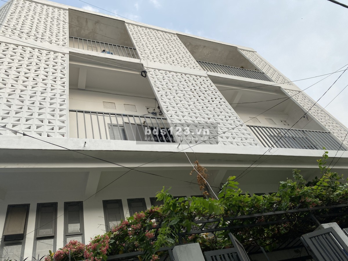 Q12 - giáp ranh Gò Vấp _ Cần bán Nhà Phố đang kinh doanh CHDV