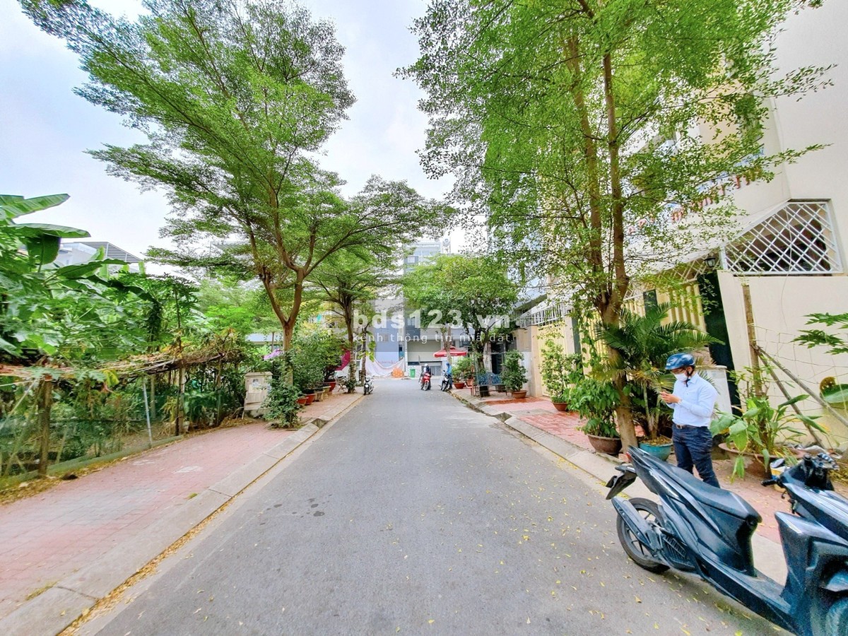 Bán gấp lô đất nền biệt thự KDC Kim Sơn, Quận 7